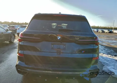 2026 BMW X5 M60I z USA, uszkodzony, nr VIN 5UX33EU04T9117896